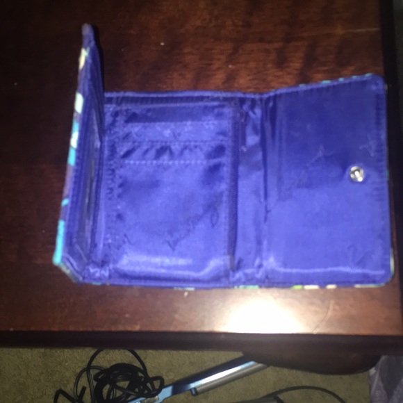 wallet - Picture 2 of 3